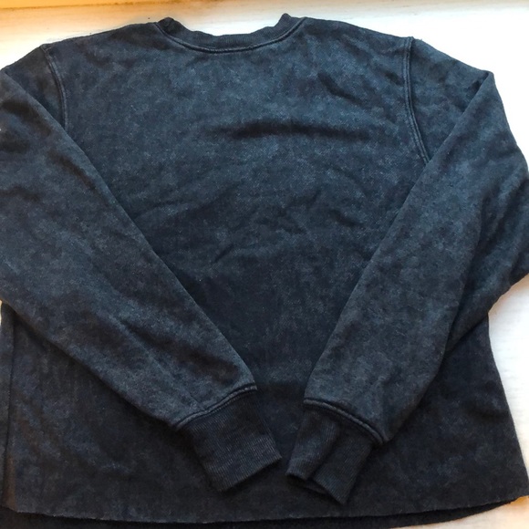 Disney Mickey & Minnie Mouse Light Sweater in XS - Picture 2 of 3